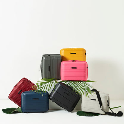 IT Luggage Momentous - Vanity Case (Mango Sorbet)