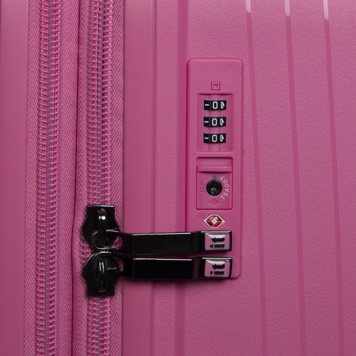 IT Luggage Spontaneous - 3pc Set (Azalea Pink)