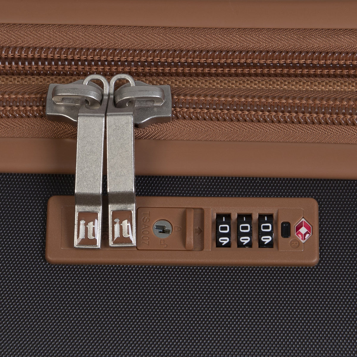 IT Luggage Indulging - 4pc Set (Coffee Bean)