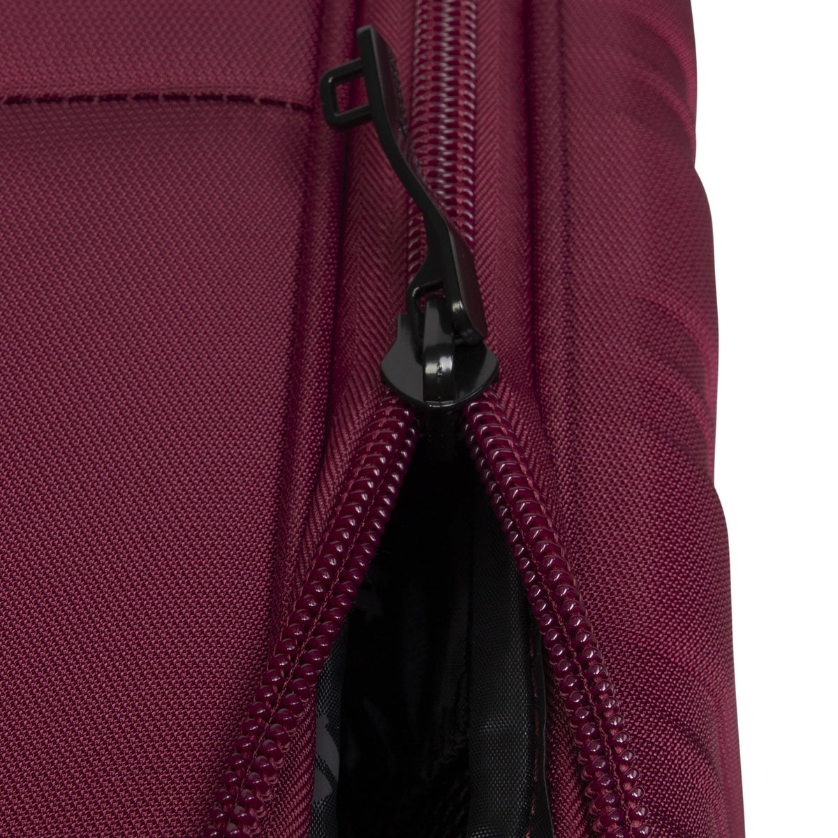 IT Luggage Fusional - 4pc Set (Dark Red)