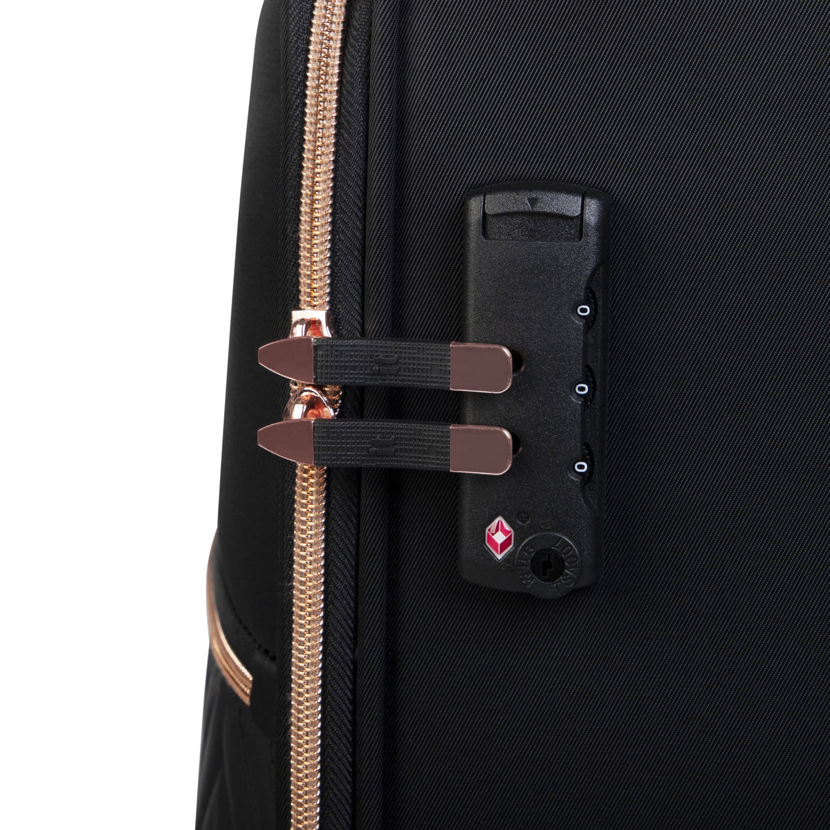 IT Luggage Bewitching - Medium (Black)