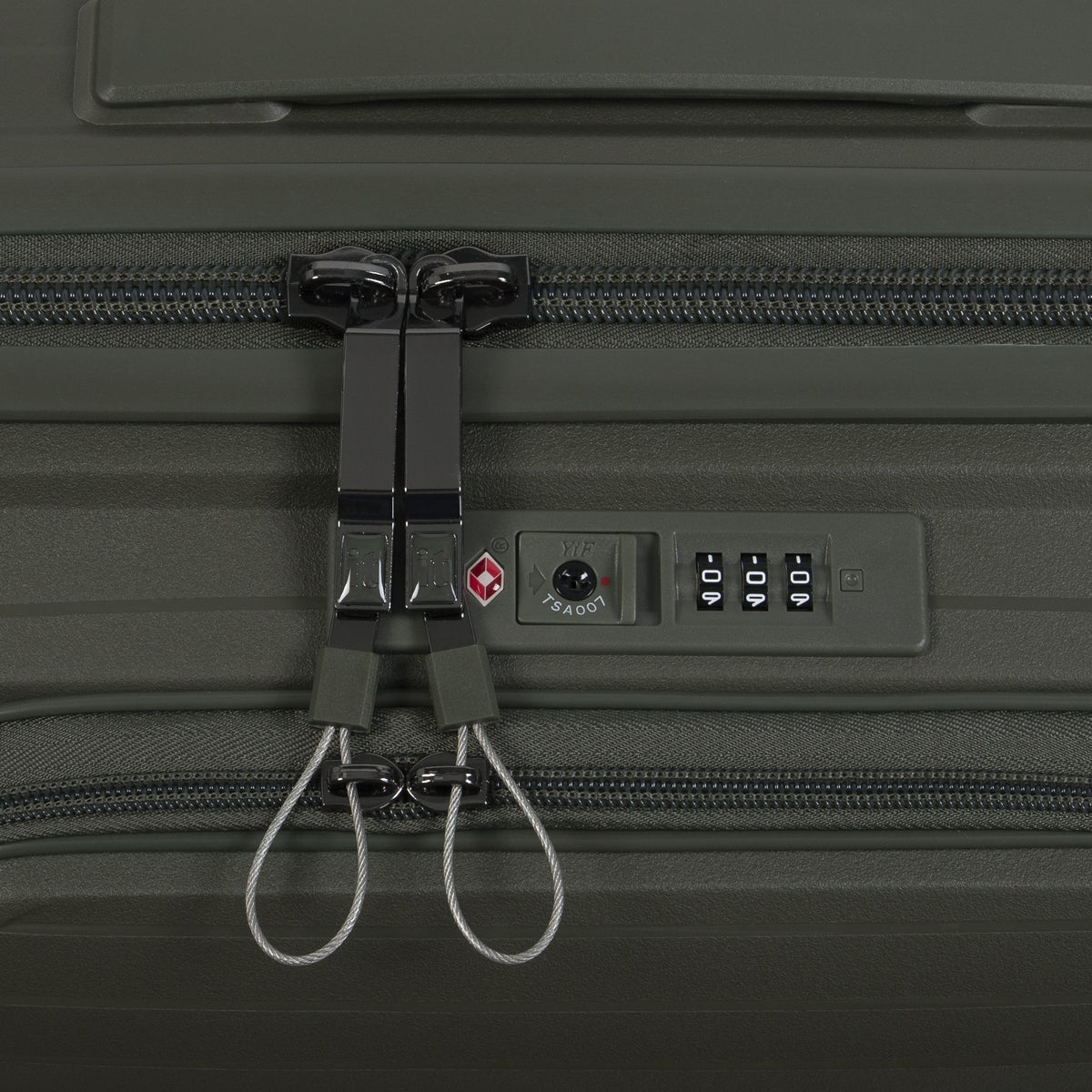 IT Luggage Spontaneous II - Cabin With Pocket (Olive Night)