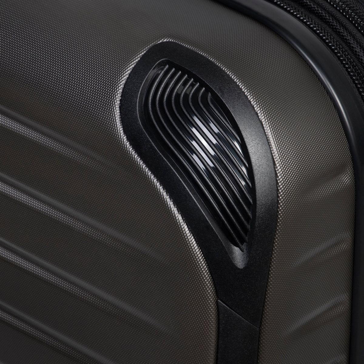 IT Luggage Lineal - 3pc Set (Dark Grey)