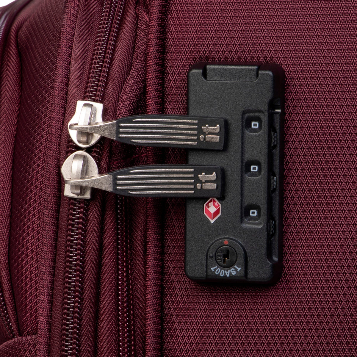 IT Luggage Intrepid - Cabin (Dark Red)