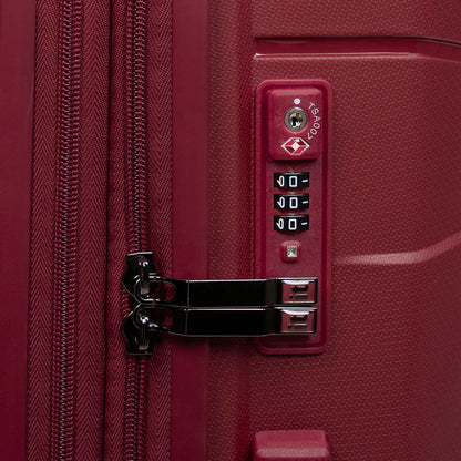 IT Luggage Momentous - 4-Piece Set (German Red)
