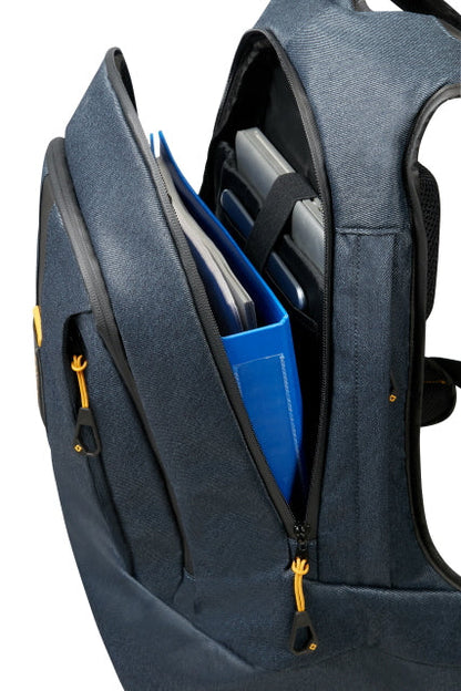  Samsonite Paradiver Light XL 15.6 Inch Laptop Backpack