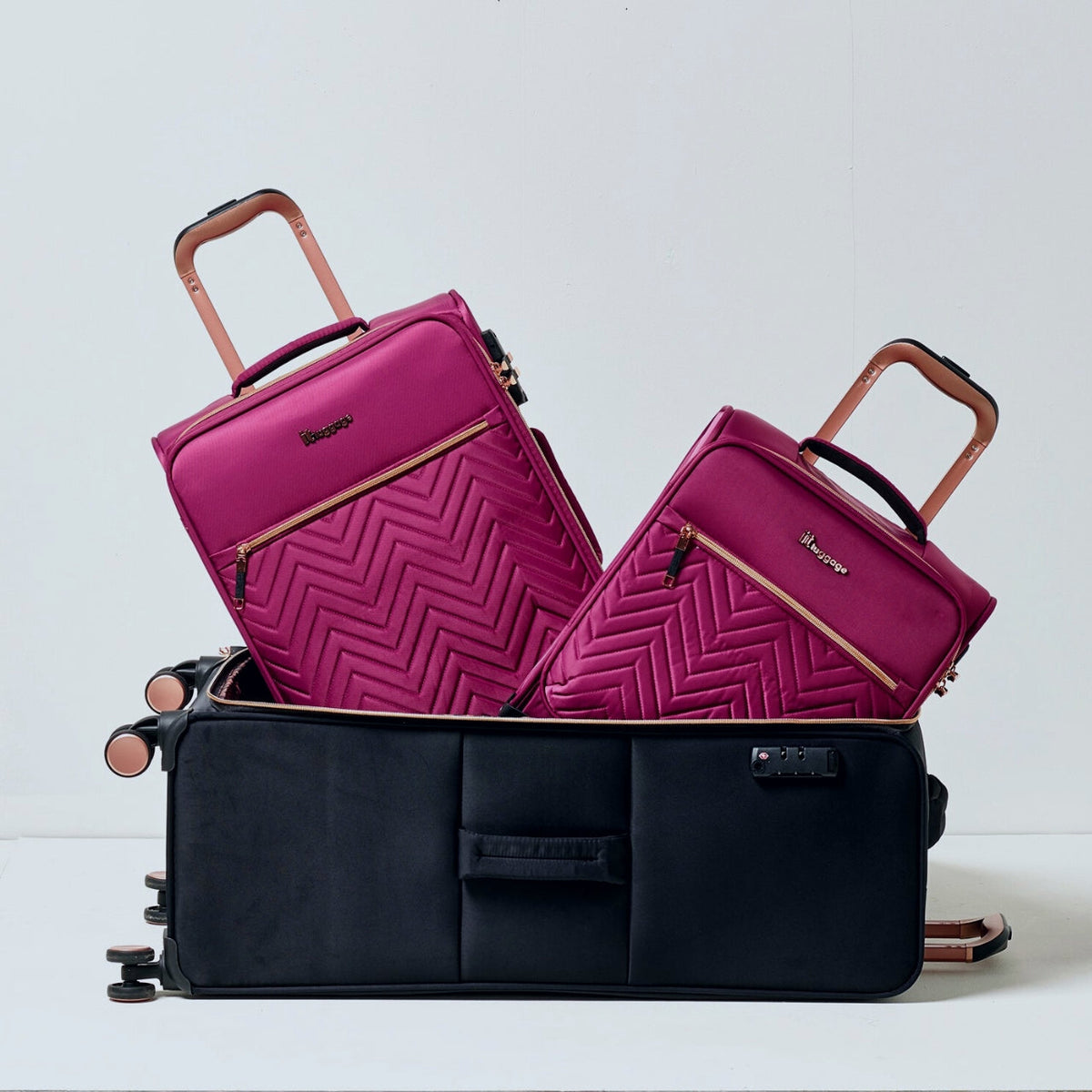 IT Luggage Bewitching - Underseat (Purple Potion)