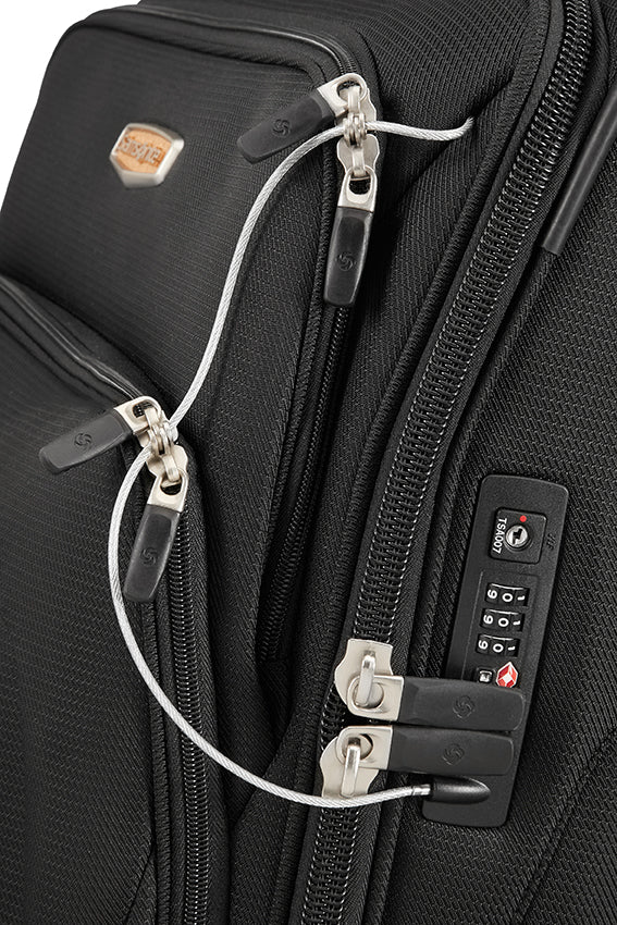  Samsonite Spark SNG Eco 82cm Extra Large Expandable 4-Wheel Suitcase