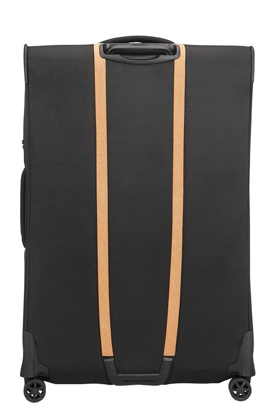  Samsonite Spark SNG Eco 82cm Extra Large Expandable 4-Wheel Suitcase