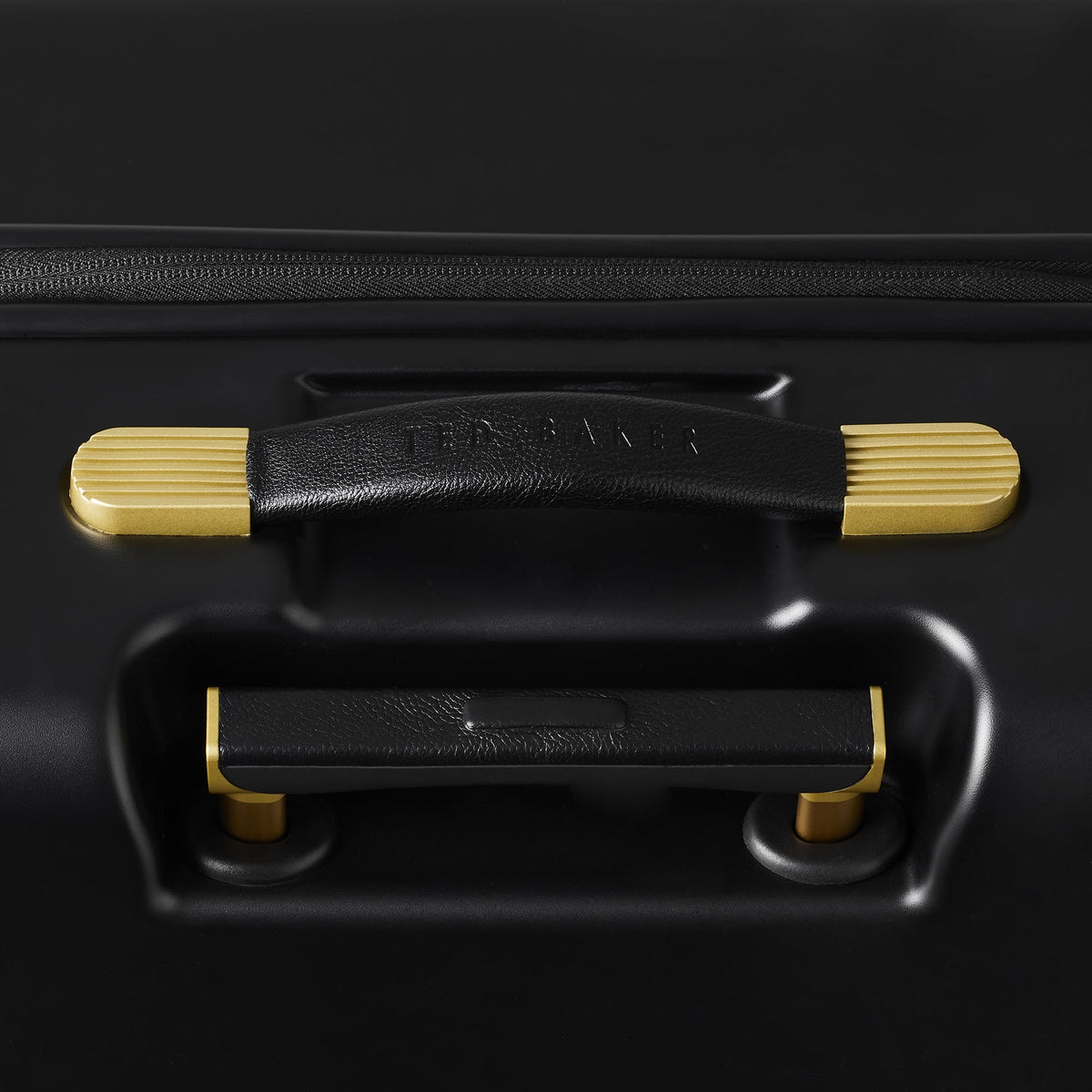  Ted Baker Belle 69cm 4-Wheel Medium Suitcase