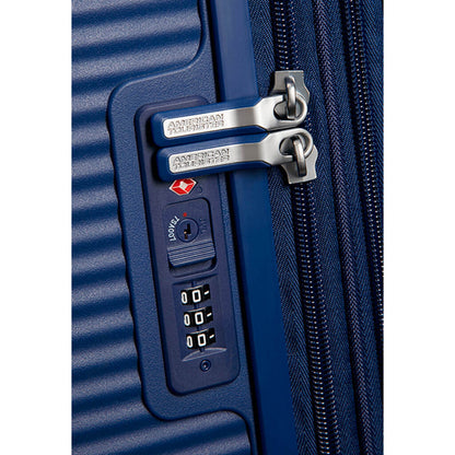  American Tourister Soundbox 67cm 4-Wheel Spinner Expandable Suitcase